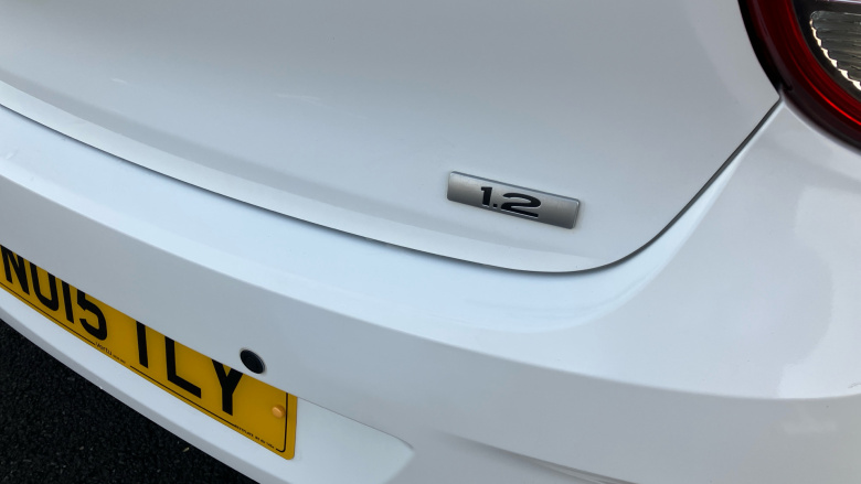 Hyundai i10 1.2 Premium 5dr Petrol Hatchback